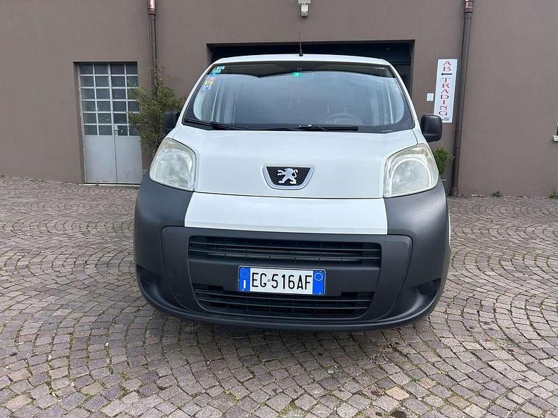 Usata Peugeot TePee Premium 75 CV (55 kW) 2011 Bianco Station wagon