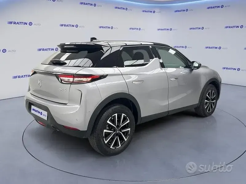 Usata DS Automobiles DS3 Crossback Bastille 130 CV (95 kW) 2024 Grigio SUV