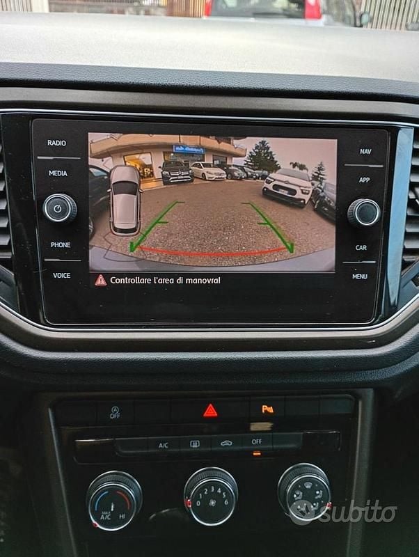Usata VW T-Roc 116 CV (85 kW) 2018 Grigio SUV