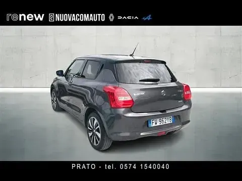 Usado Suzuki Swift 90 CV (66 kW) 2019 Gris Utilitario