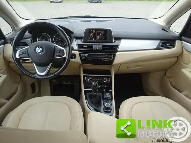 Usata BMW 216 Active Tourer Advantage 116 CV (85 kW) 2016 Nero Monovolume