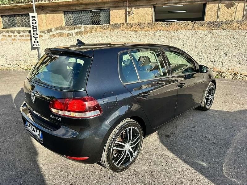 Usata 2010 VW Golf VI Highline Tre volumi | 5900 € (Super prezzo) - Immagine 1/4