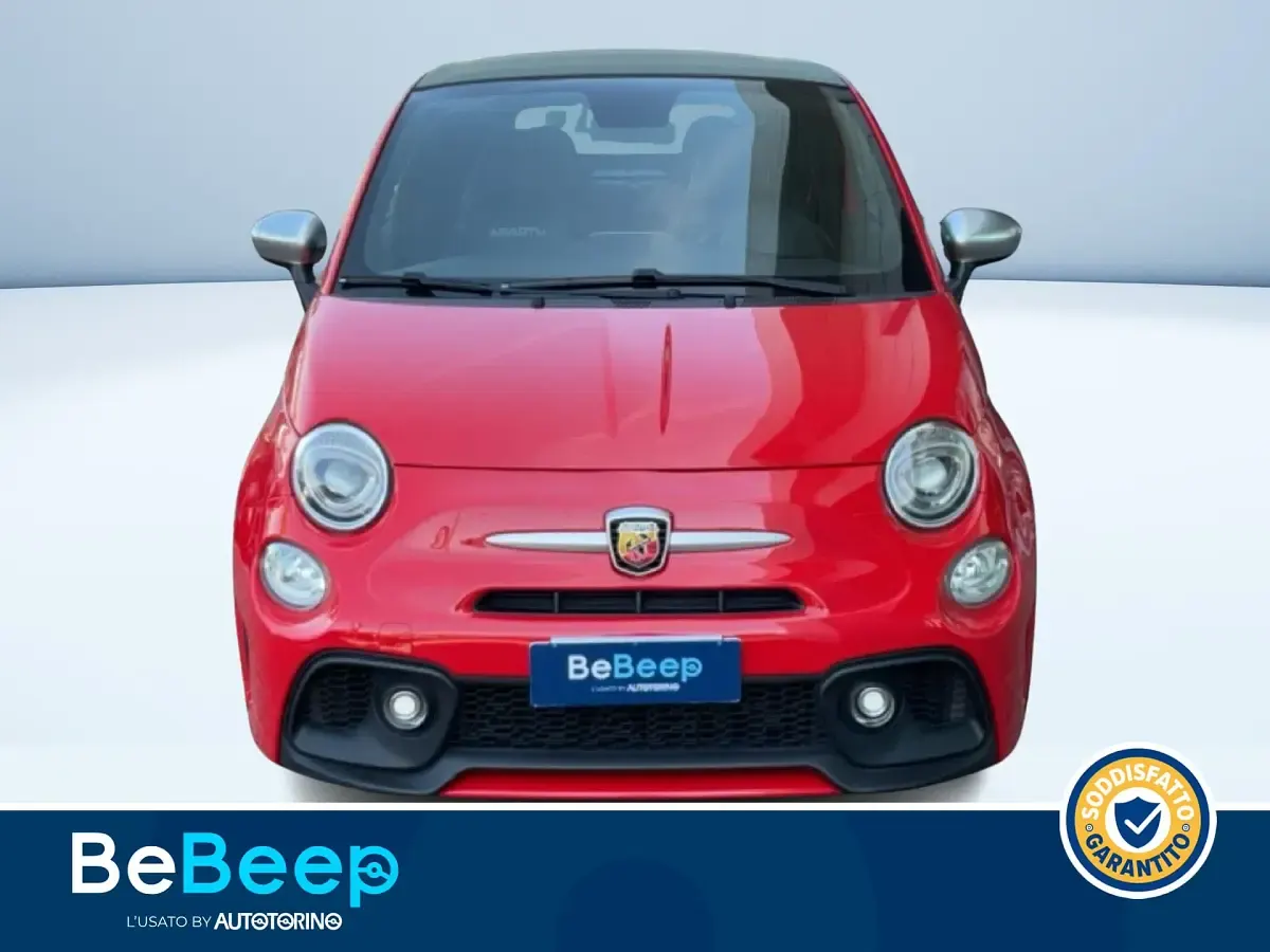 Usata Abarth 595C Turismo 165 CV (121 kW) 2019 Rosso metallizzato Cabrio