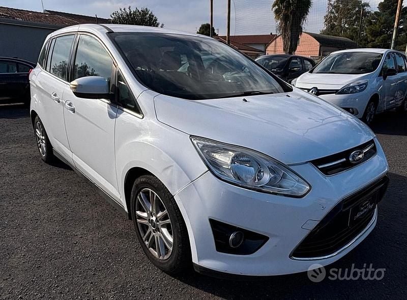 Usata Ford C-MAX Titanium 120 CV (88 kW) 2015 Bianco Monovolume