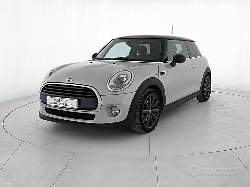 Usata Mini Cooper D 116 CV (85 kW) 2017 Bianco Utilitaria