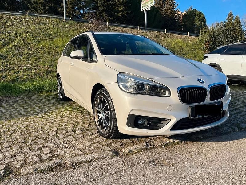 Usata BMW 218 2017 Bianco Monovolume
