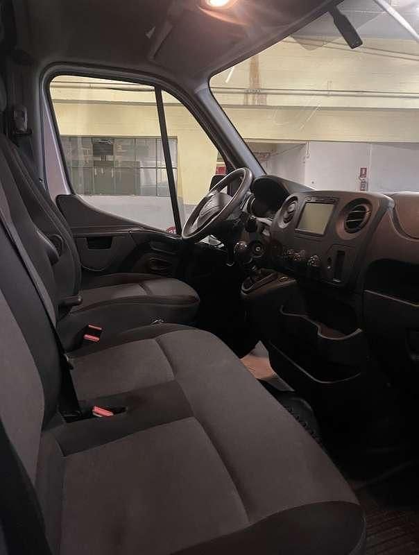 Usata Renault Master 145 CV (106 kW) 2019 Furgone
