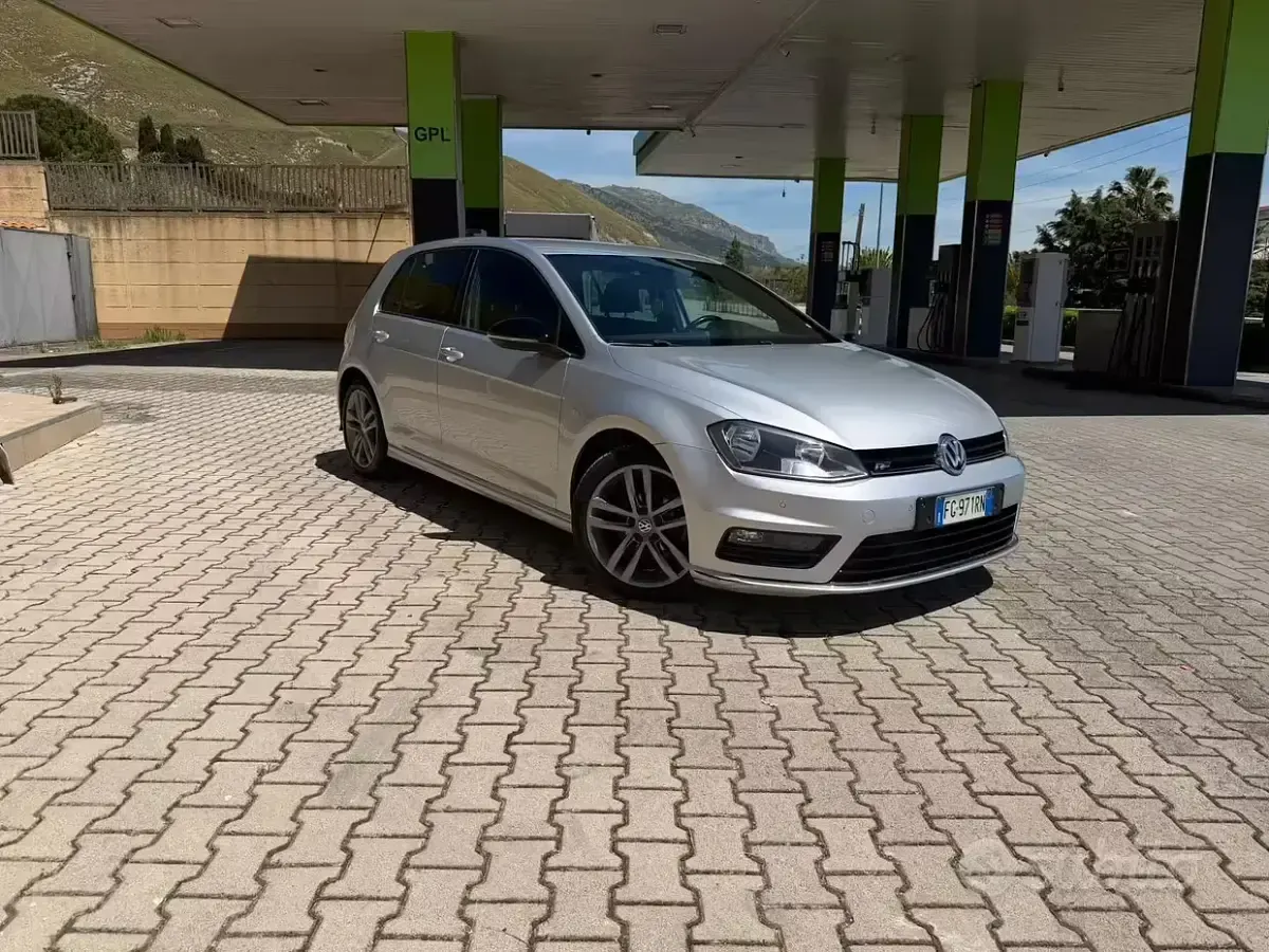 Usata VW Golf VII 110 CV (80 kW) 2016 Grigio Berlina