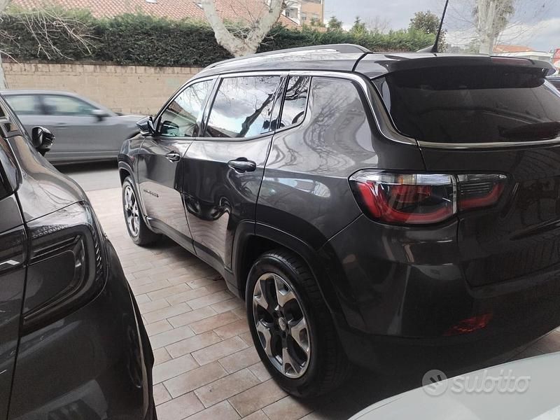 Usata Jeep Compass Limited 120 CV (88 kW) 2017 Grigio SUV