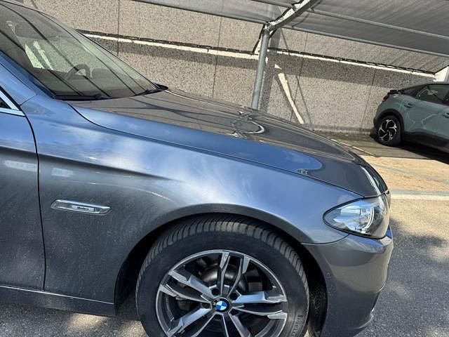 Usata BMW 520 Efficient Dynamics 184 CV (135 kW) 2013 Grigio metallizzato Station wagon