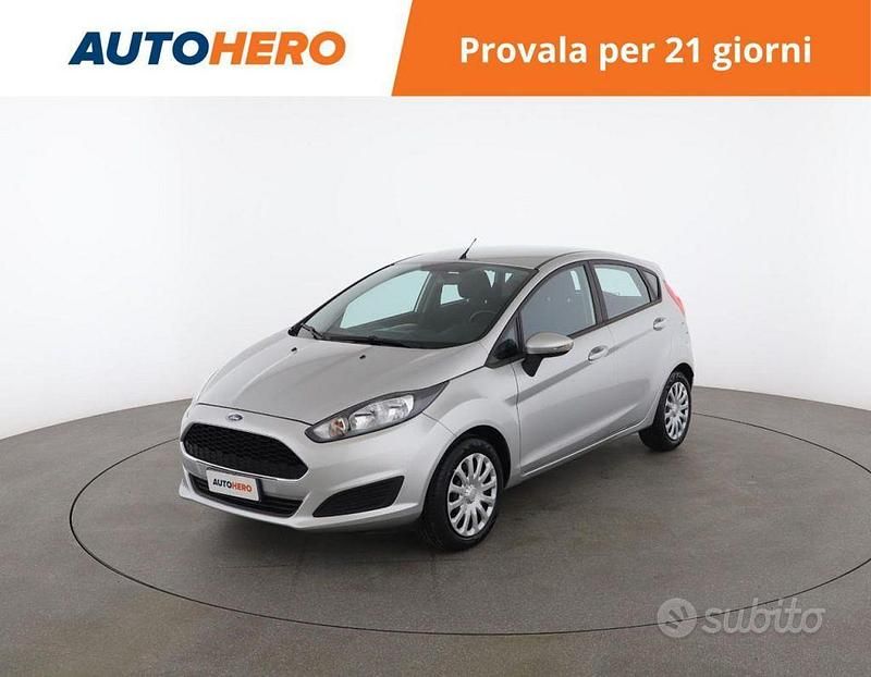 Usata Ford Fiesta Business Edition 60 CV (44 kW) 2017 Grigio Berlina