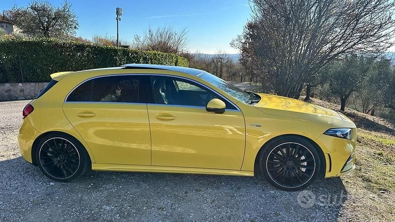 Usata Mercedes A45 AMG AMG 305 CV (224 kW) 2019 Giallo Berlina