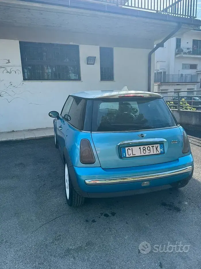 Usata Mini One D 75 CV (55 kW) 2004 Blu Utilitaria