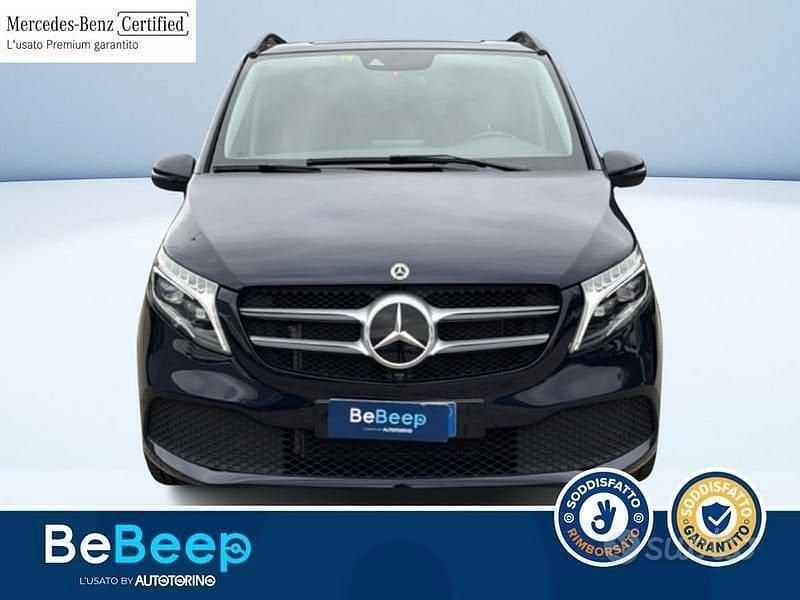 Usata Mercedes V300 239 CV (175 kW) 2020 Blu Monovolume