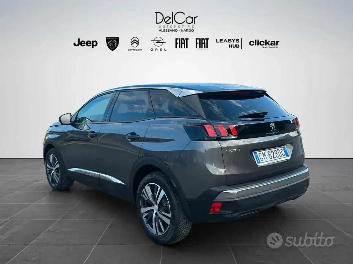 Usata Peugeot 3008 Allure 131 CV (96 kW) 2022 Grigio SUV