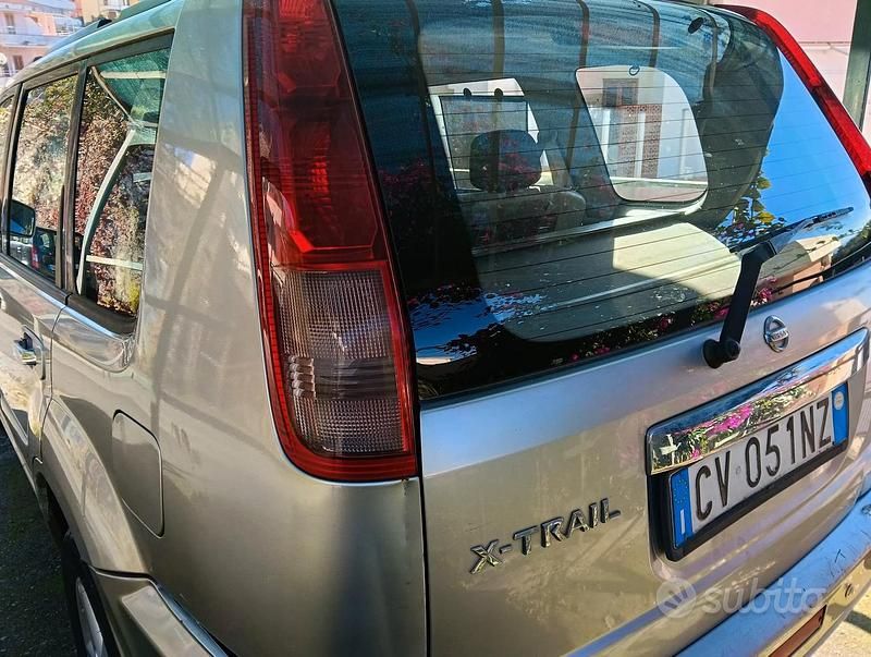Usata Nissan X-Trail 2003 Grigio SUV