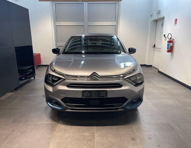 Usata Citroën e-C4 Shine 56 kW (77 CV) 2023 Grigio Berlina