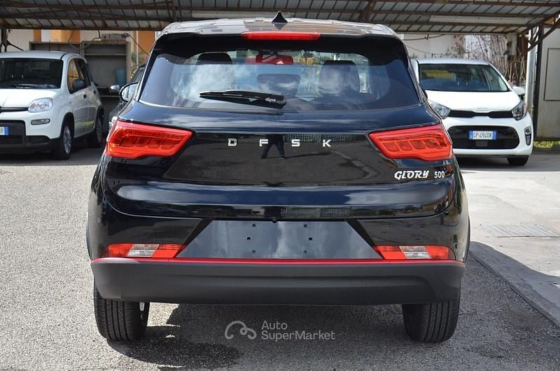 Nuova DFSK Glory 500 106 CV (77 kW) 2025 Nero SUV