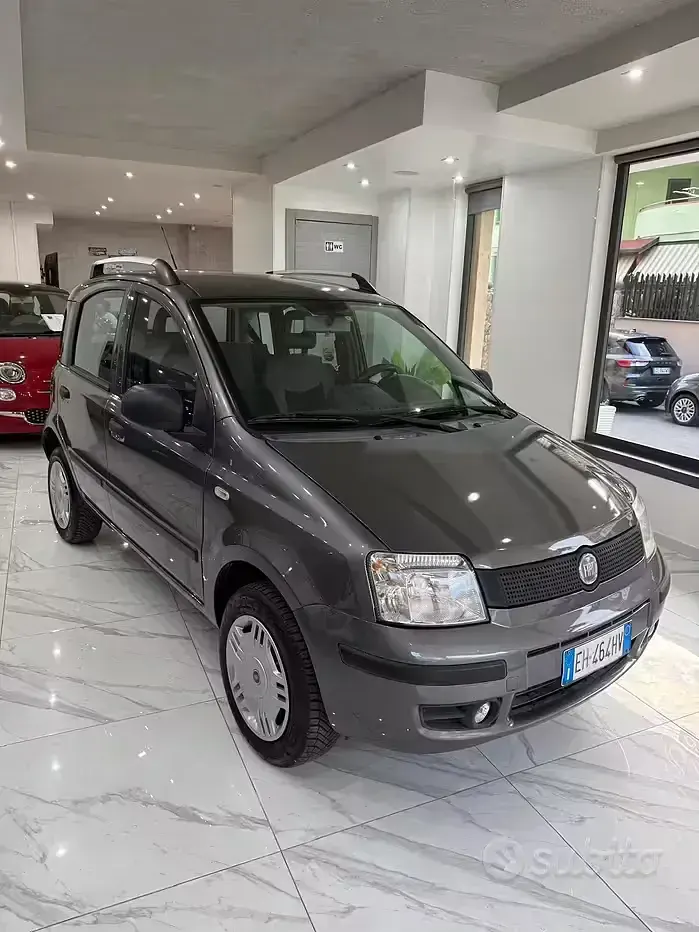 Usata Fiat Panda Classica 69 CV (50 kW) 2012 Grigio Utilitaria