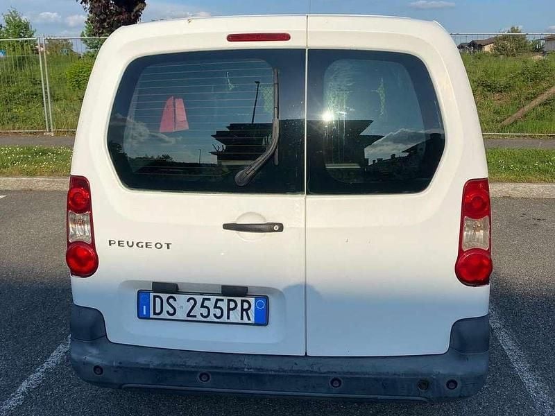 Usata Peugeot TePee Premium 90 CV (66 kW) 2009 Bianco Furgone