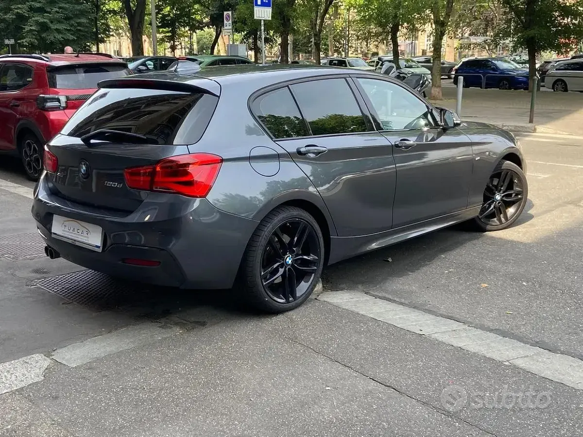 Usata BMW 120 M Sport 190 CV (139 kW) 2019 Grigio Utilitaria