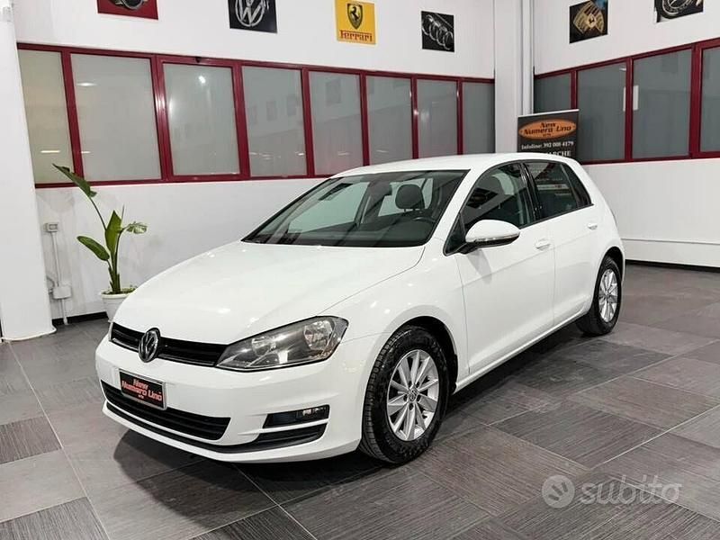 Usata VW Golf VII 105 CV (77 kW) 2015 Bianco Berlina