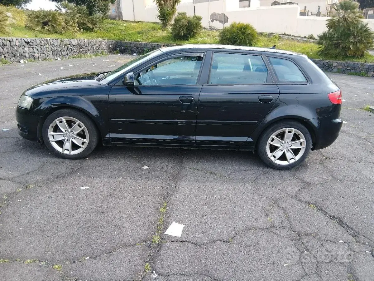 Usata Audi A3 105 CV (77 kW) 2009 Nero Utilitaria