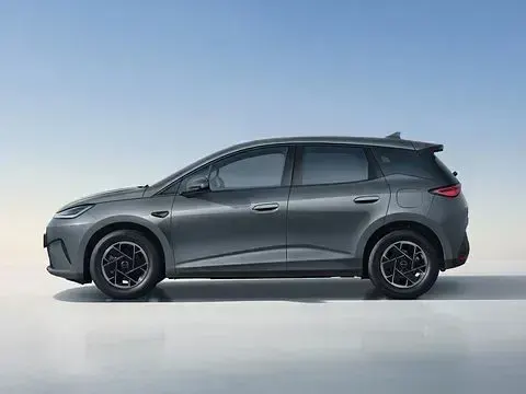 Nuova BYD Dolphin Boost 155 kW (212 CV) 2026 Time grey Utilitaria