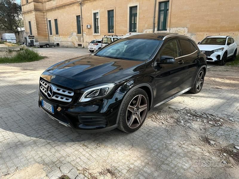 Usata Mercedes GLA200 Premium 2018 Nero SUV