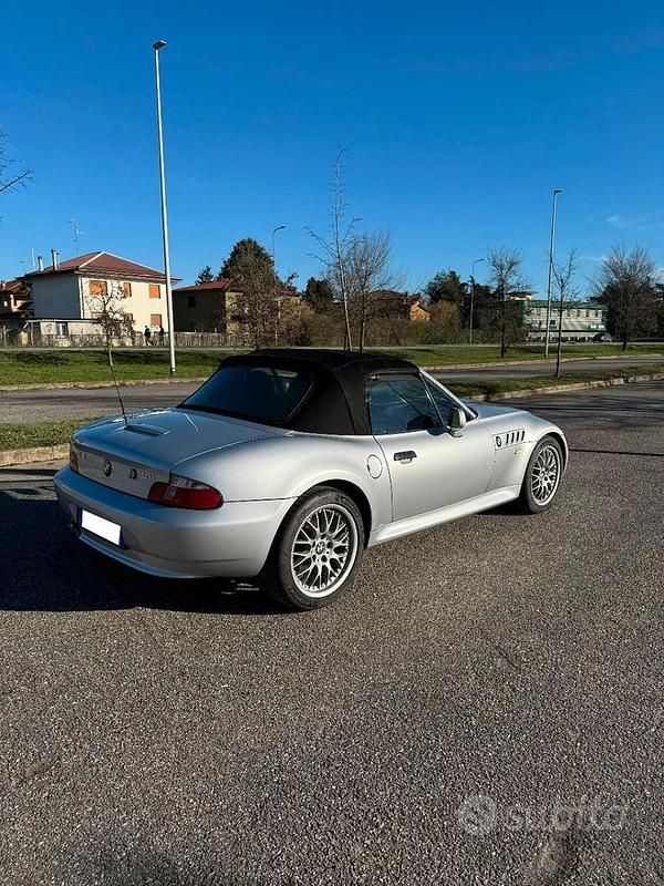 Begagnad BMW Z3 Sport Line 231 HK (169 kW) 2002 Grå Cab