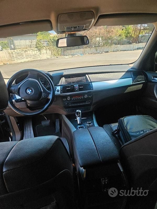 Usata BMW X5 245 CV (180 kW) 2012 Nero SUV