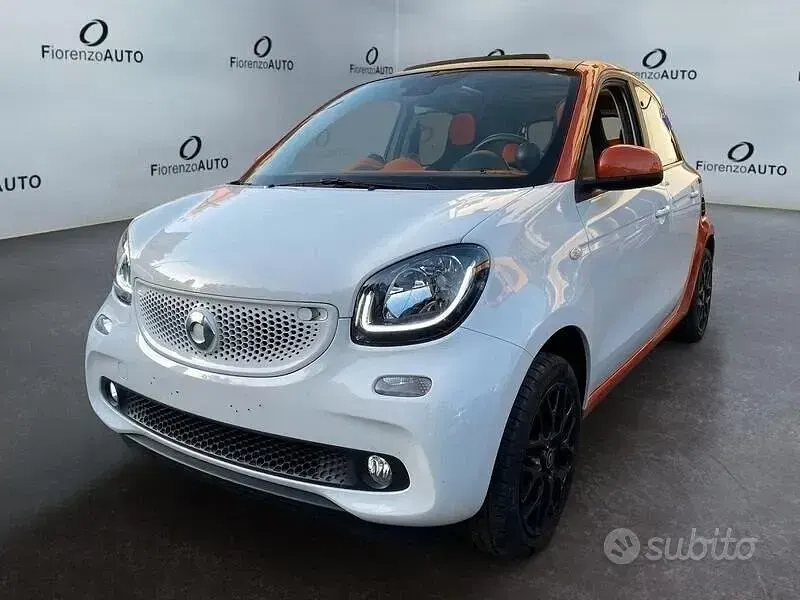 Usata Smart ForFour 90 CV (66 kW) 2016 Bianco Utilitaria