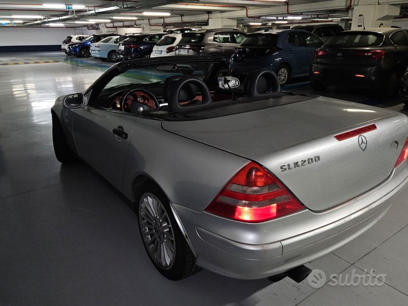 Usata Mercedes SLK200 1998 Grigio Cabrio