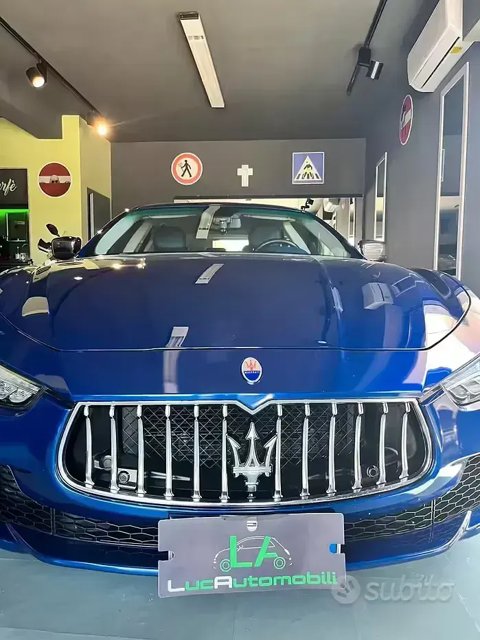 Usata Maserati Ghibli 250 CV (183 kW) 2016 Blu Berlina