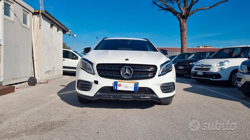 Usata Mercedes GLA200 Premium 136 CV (100 kW) 2019 Bianco SUV