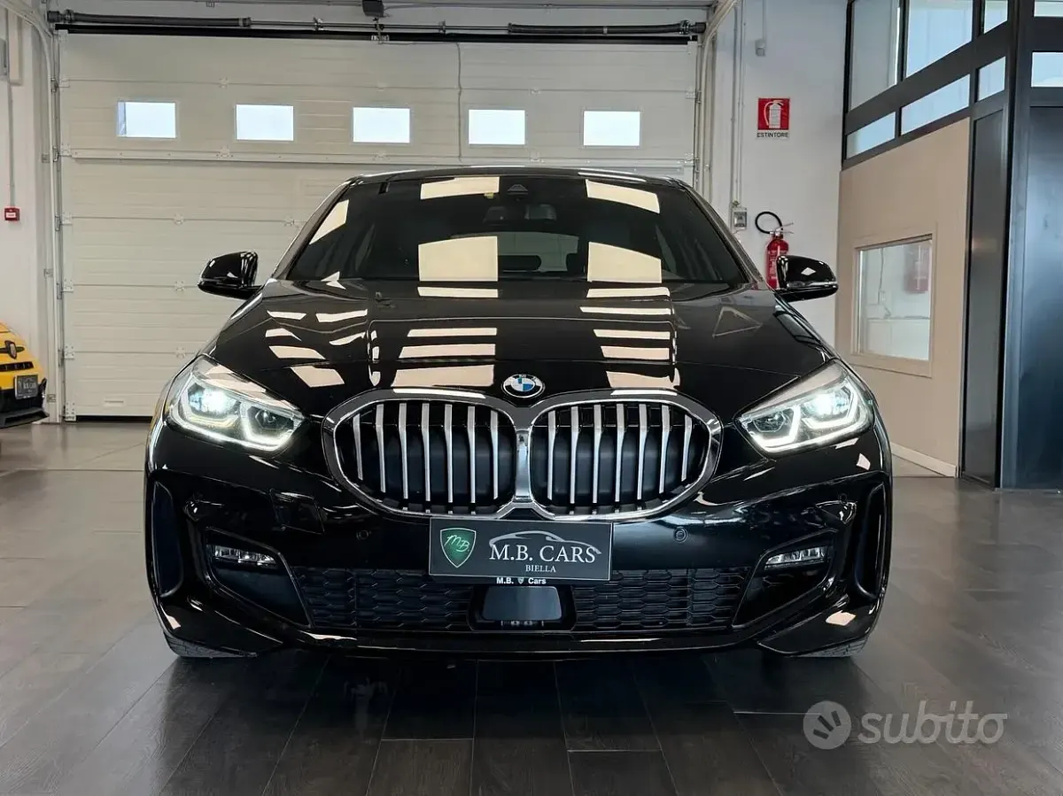 Usata BMW 116 M Sport 109 CV (80 kW) 2021 Nero Utilitaria