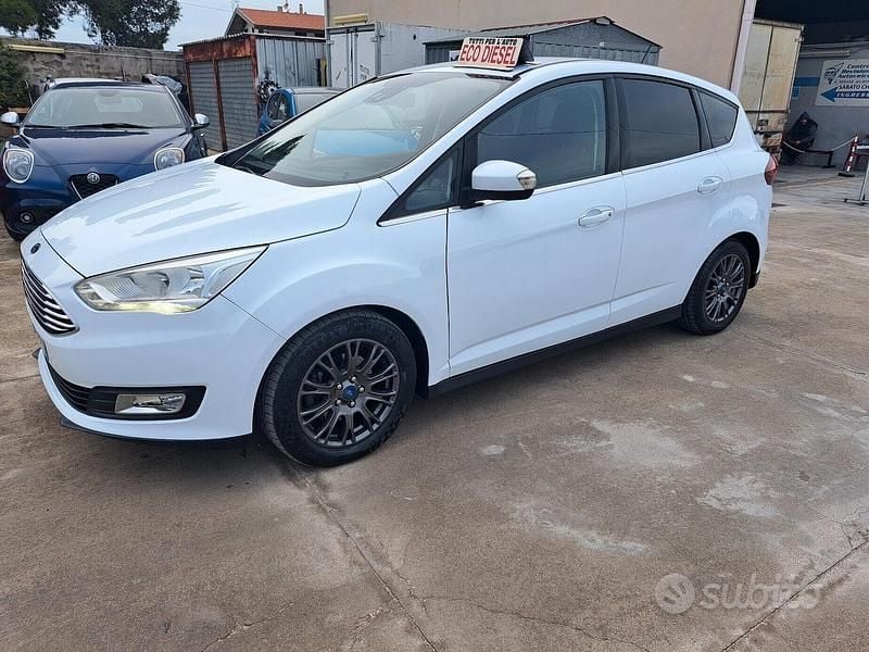 Usata Ford C-MAX Titanium 120 CV (88 kW) 2019 Bianco Monovolume