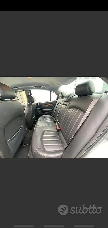 Usata Jaguar X-type 2001 Grigio Berlina