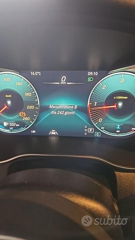 Usata Mercedes GLC220 2020 Grigio Coupé