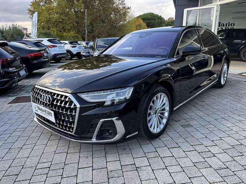 Nero Usata 2023 Audi A8 Design Tre volumi | 63.900 € - Immagine 1/4