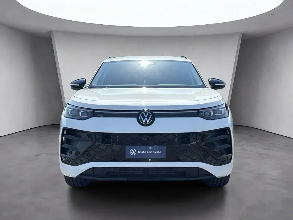 Nuova VW Tayron R-line Plus 193 CV (141 kW) 2026 Bianco / pastello SUV