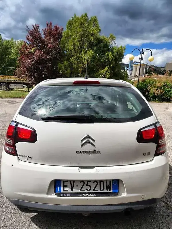 Usata Citroën C3 79 CV (58 kW) 2014 Bianco Utilitaria