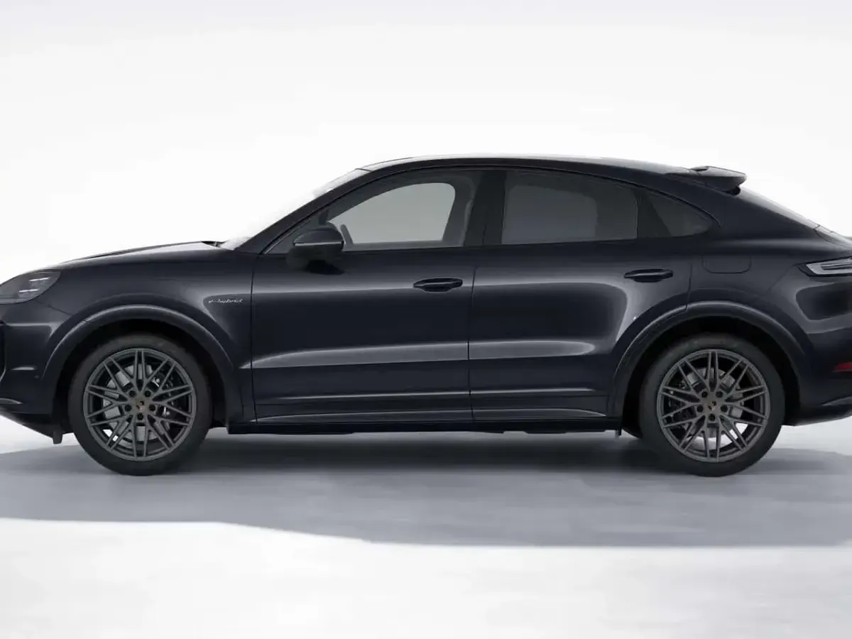 Usata Porsche Cayenne 470 CV (345 kW) 2025 Nero cromite metallizzato SUV