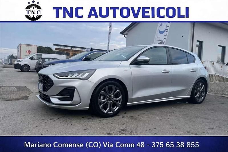Argento Usata 2025 Ford Focus ST-Line Berlina | 21.900 € (Super prezzo) - Immagine 1/4