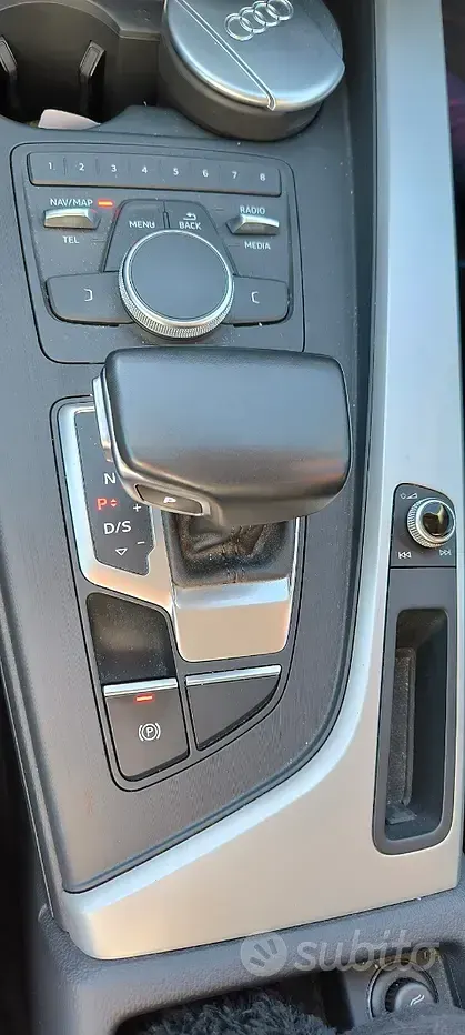 Usata Audi A4 150 CV (110 kW) 2018 Grigio Station wagon