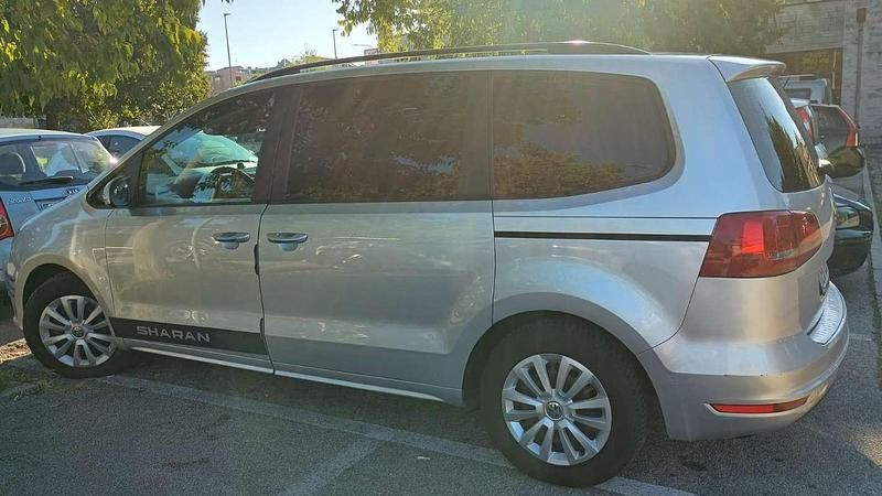 Usata VW Sharan Highline 170 CV (125 kW) 2011 Argento Monovolume