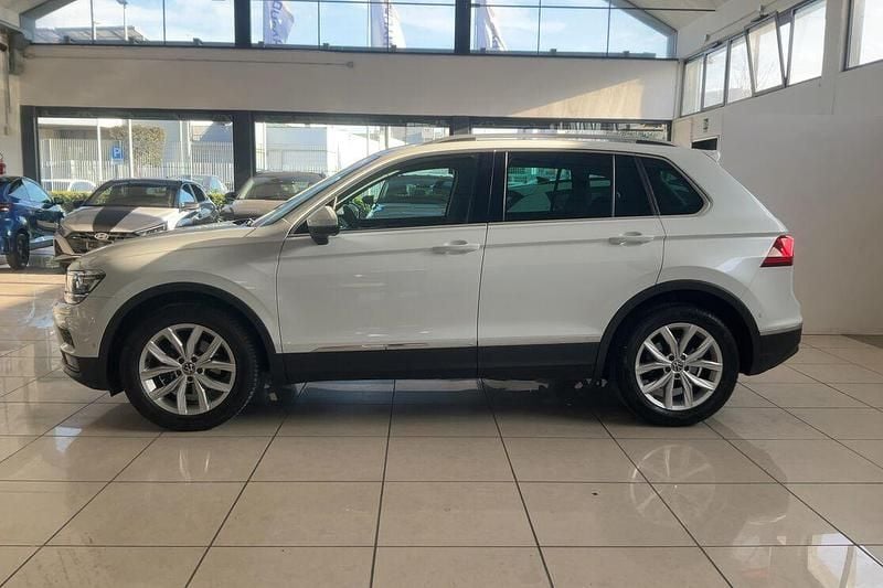 Usata VW Tiguan Advance 150 CV (110 kW) 2020 Bianco SUV