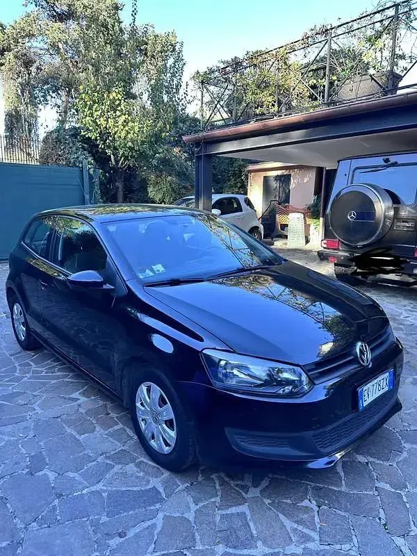 Usata VW Polo Comfortline 75 CV (55 kW) 2014 Nero Berlina
