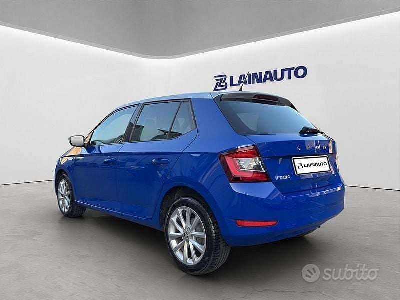 Usata Skoda Fabia Design Edition 60 CV (44 kW) 2020 Blu Berlina