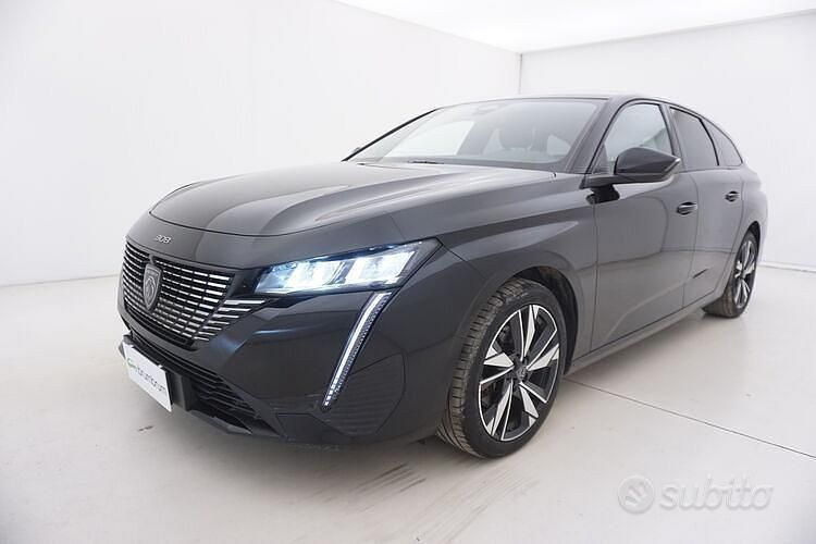 Usata Peugeot 308 SW Allure 131 CV (96 kW) 2022 Nero Station wagon